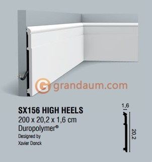 Напольный плинтус с гладким профилем Orac Decor SX156