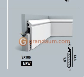 Напольный плинтус с гладким профилем Orac decor SX186