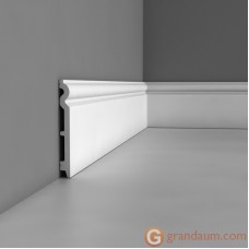 Напольный плинтус с гладким профилем Orac Decor SX138