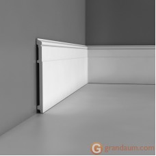 Напольный плинтус с гладким профилем Orac Decor SX156
